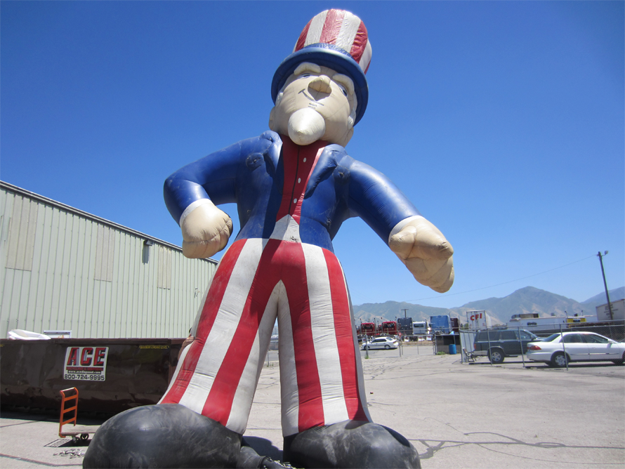 Custom Inflatables ,Logo, Muscot & Giant Inflatable in Any shape or